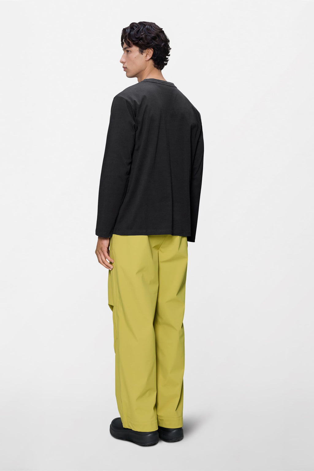 Classic Long Sleeve T-shirt Rains