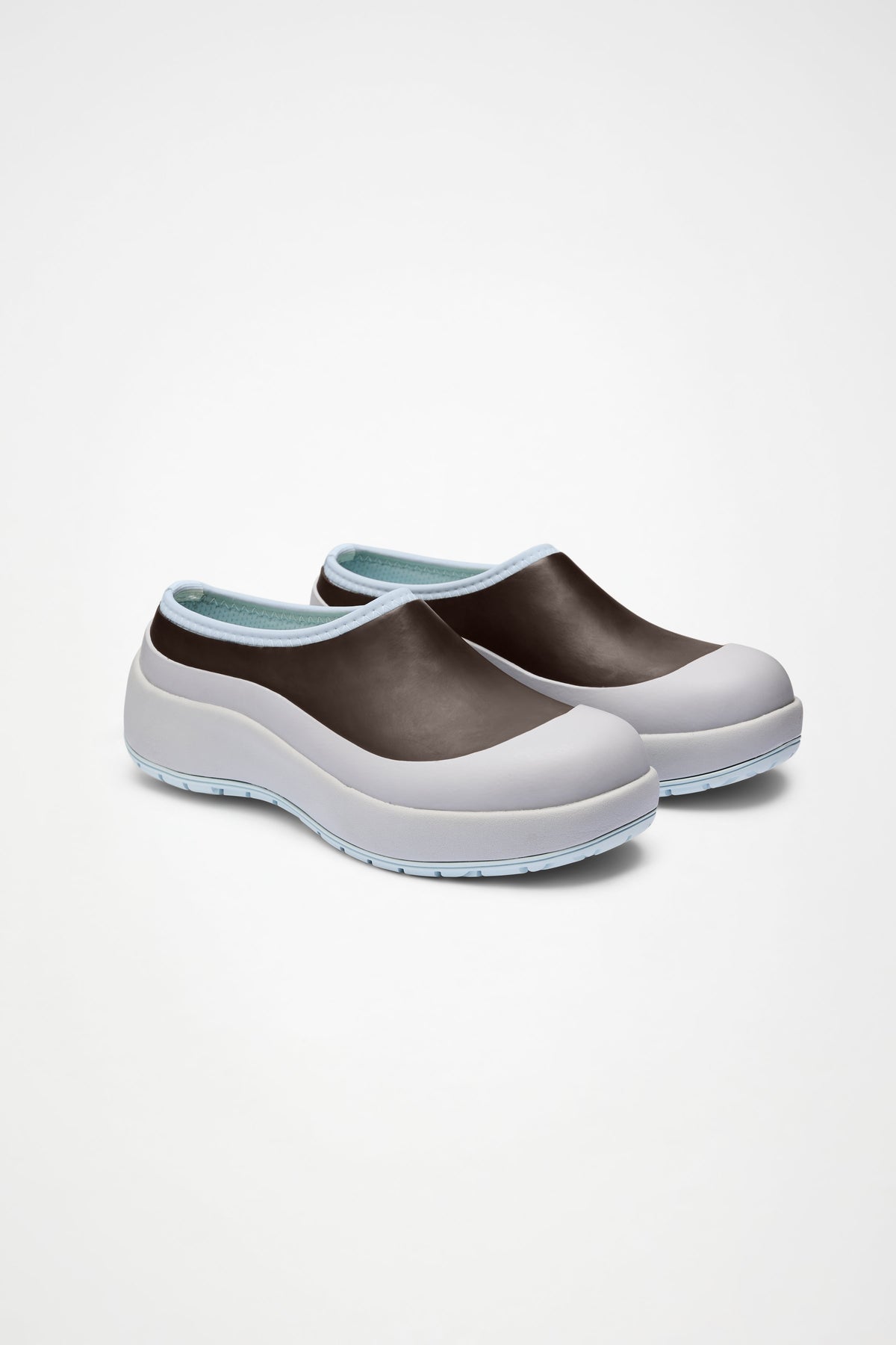 The Dry Clog W