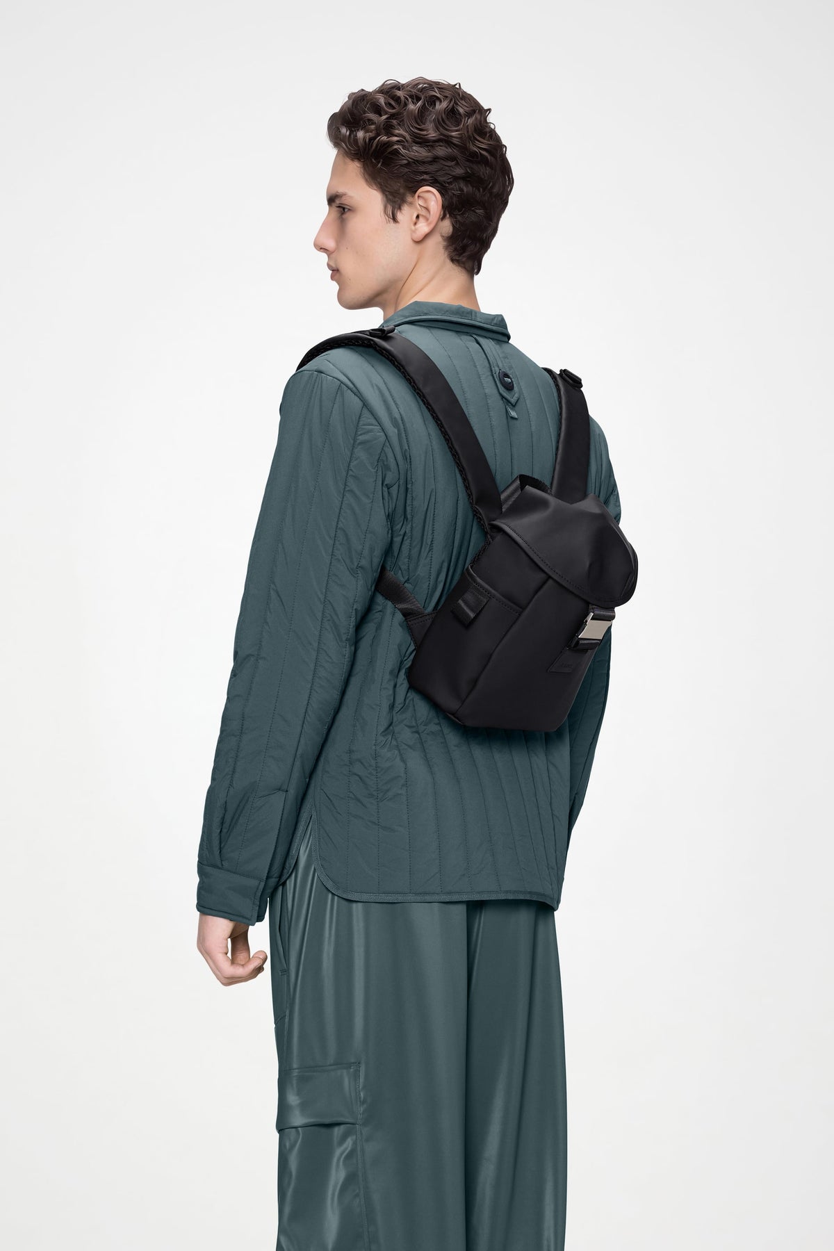 Valera Bucket Backpack Mini